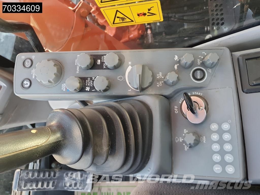 Hitachi ZX135 US-6 Blade - First Owner Bagri goseničarji