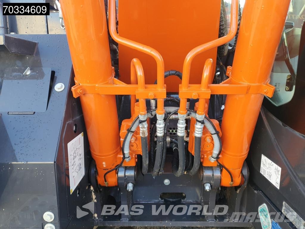 Hitachi ZX135 US-6 Blade - First Owner Telakaivukoneet