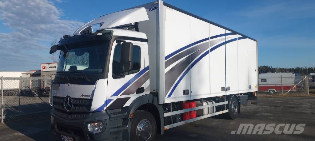 Mercedes-Benz Antos 1827 Camiones con caja de remolque