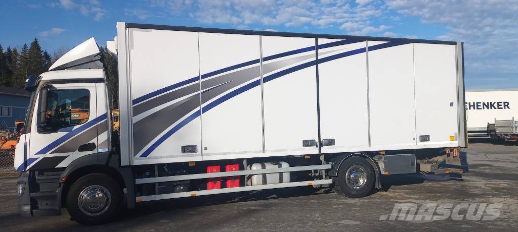 Mercedes-Benz Antos 1827 Camiones con caja de remolque