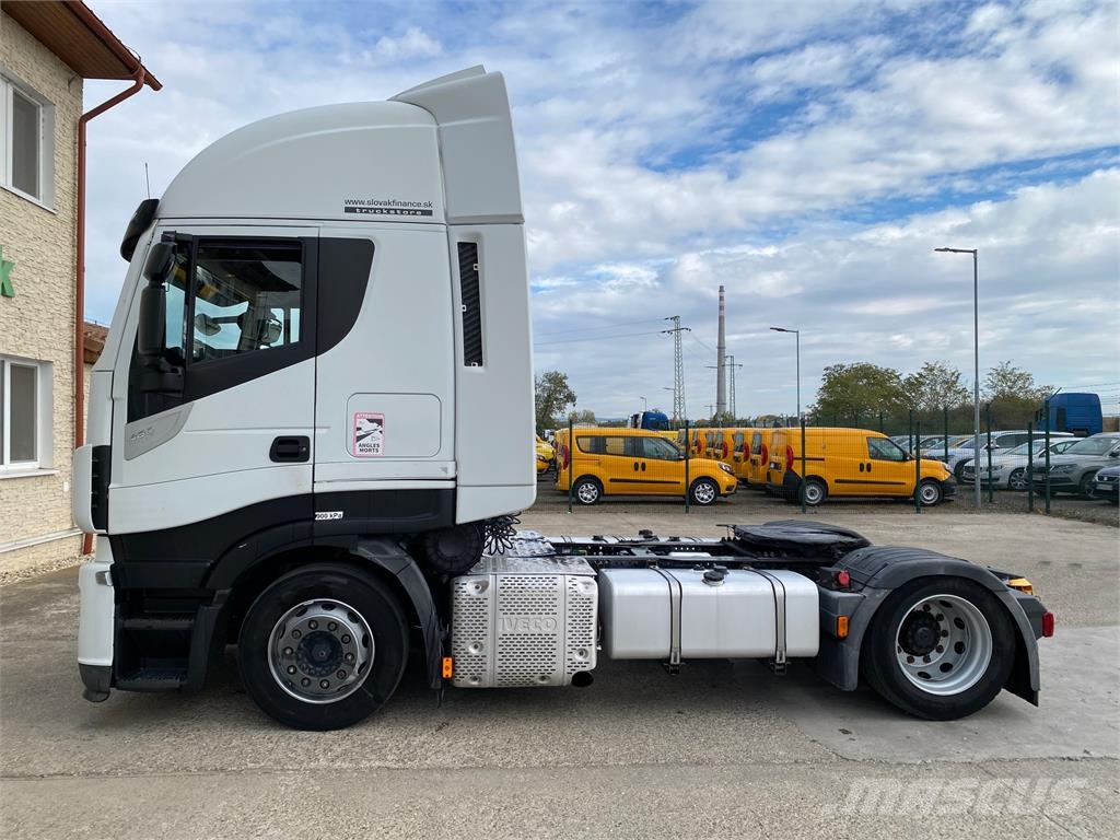 Iveco Stralis VIN 735 Ťahače