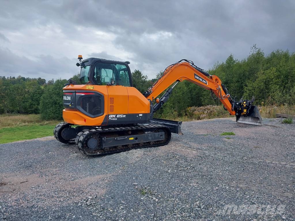 Develon 2025 DX 85 R-7 Midikaivukoneet 7t - 12t