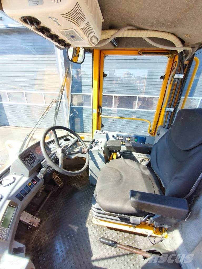 Volvo L90C Læssemaskiner på hjul