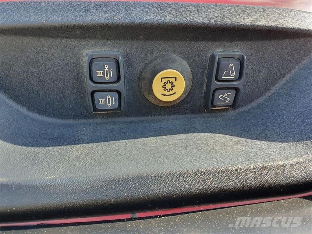 Case IH IH Optum 270 Traktoren
