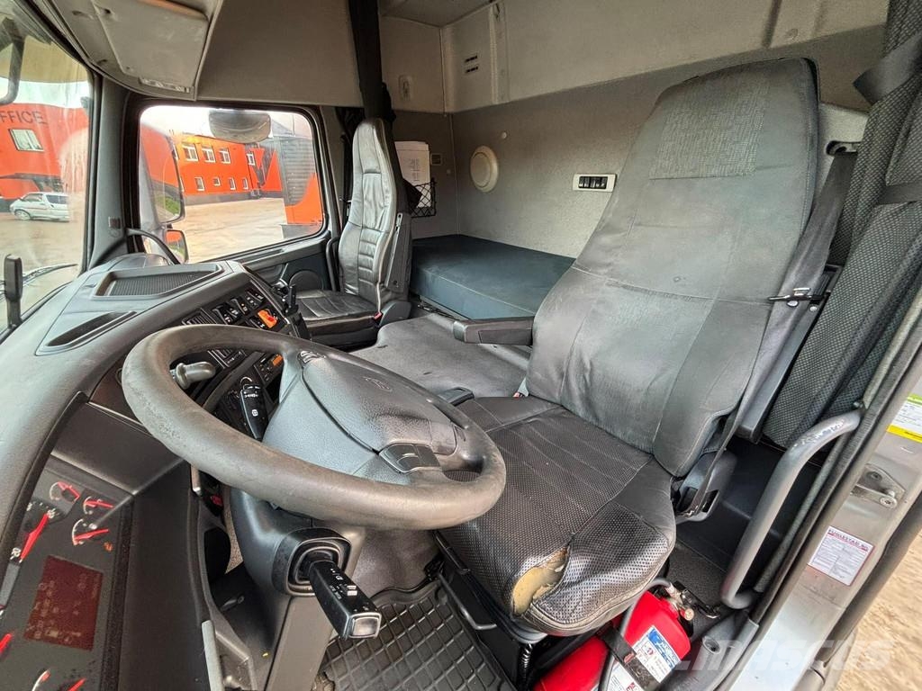 Volvo FM 500 6x2 GLOBE XL / ADR / RETARDER / DOUBLE BOGI Тягачі