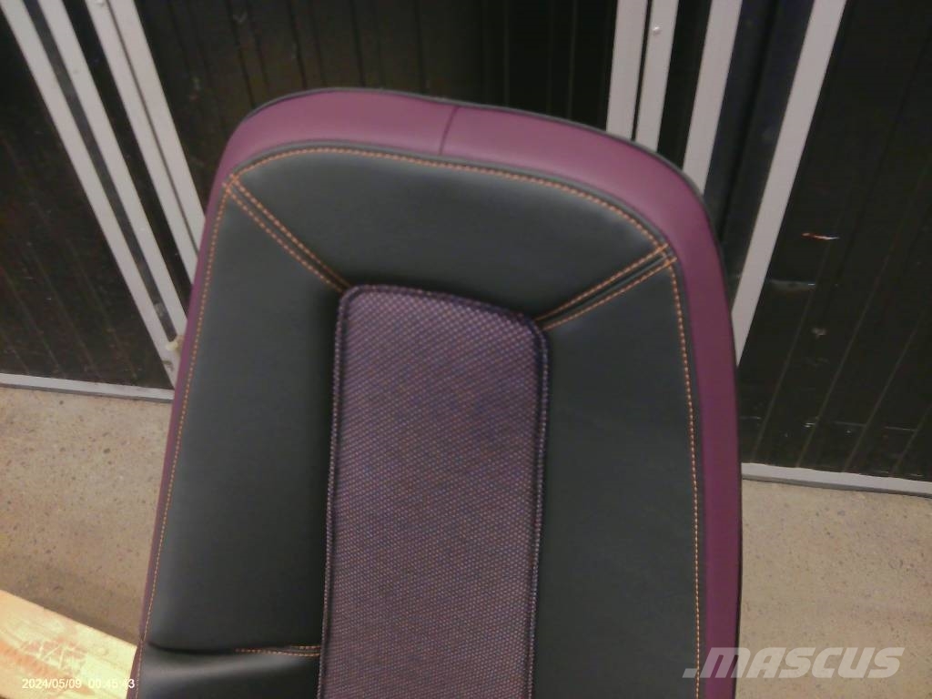 Volvo FM passagerarstol, 23766362 驾驶室与内部