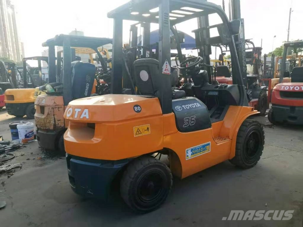 Toyota 35 forklift/Discount price/secondhand/3.5ton/3ton 柴油卡車