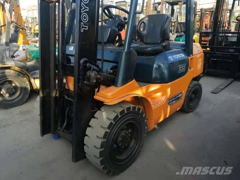 Toyota 35 forklift/Discount price/secondhand/3.5ton/3ton 柴油卡車
