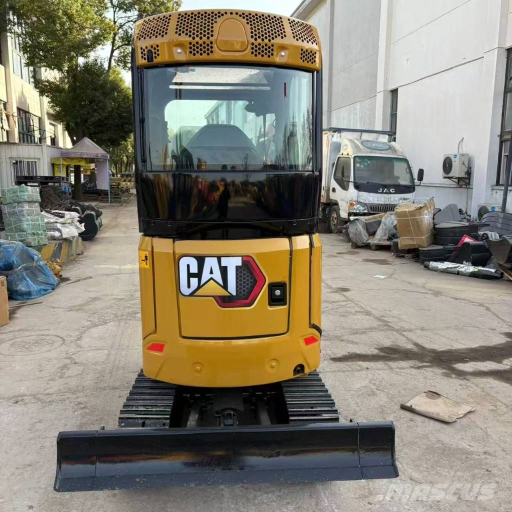 CAT 302 CR Mini ekskavatörler, 7 tona dek
