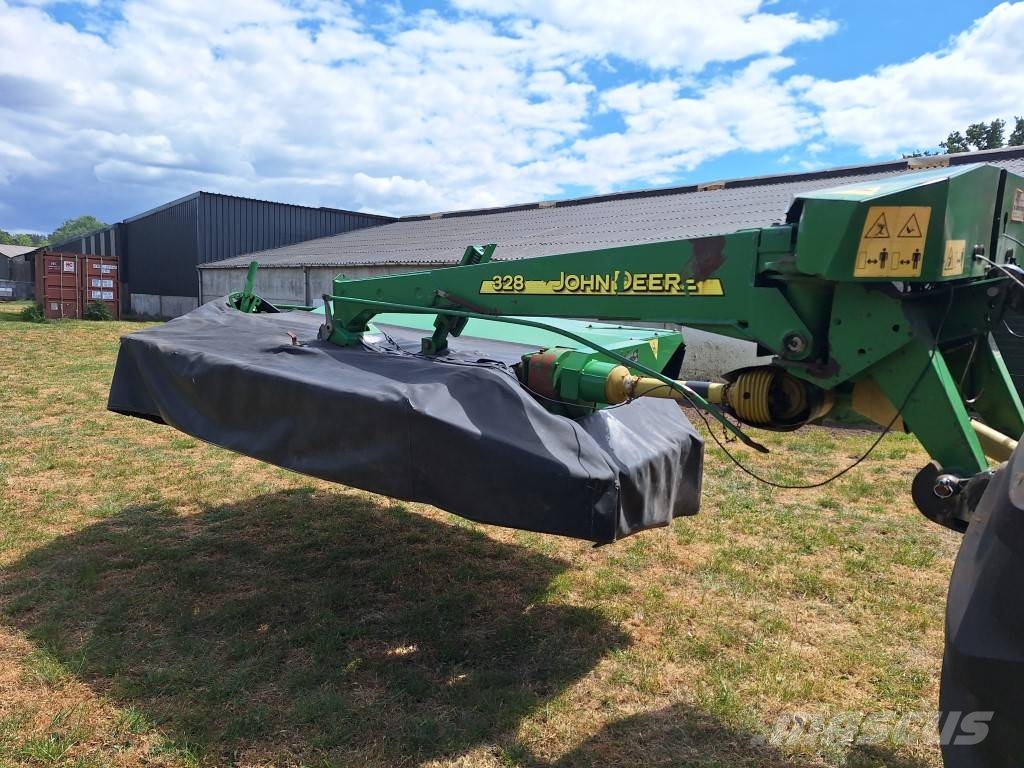 John Deere 328 Uređaji za kosačice