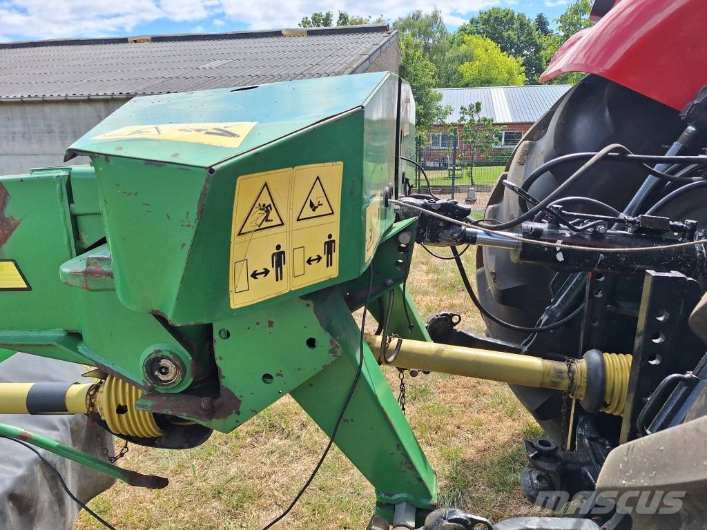 John Deere 328 Uređaji za kosačice