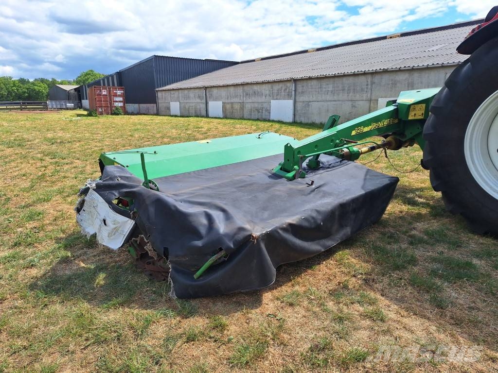 John Deere 328 Uređaji za kosačice