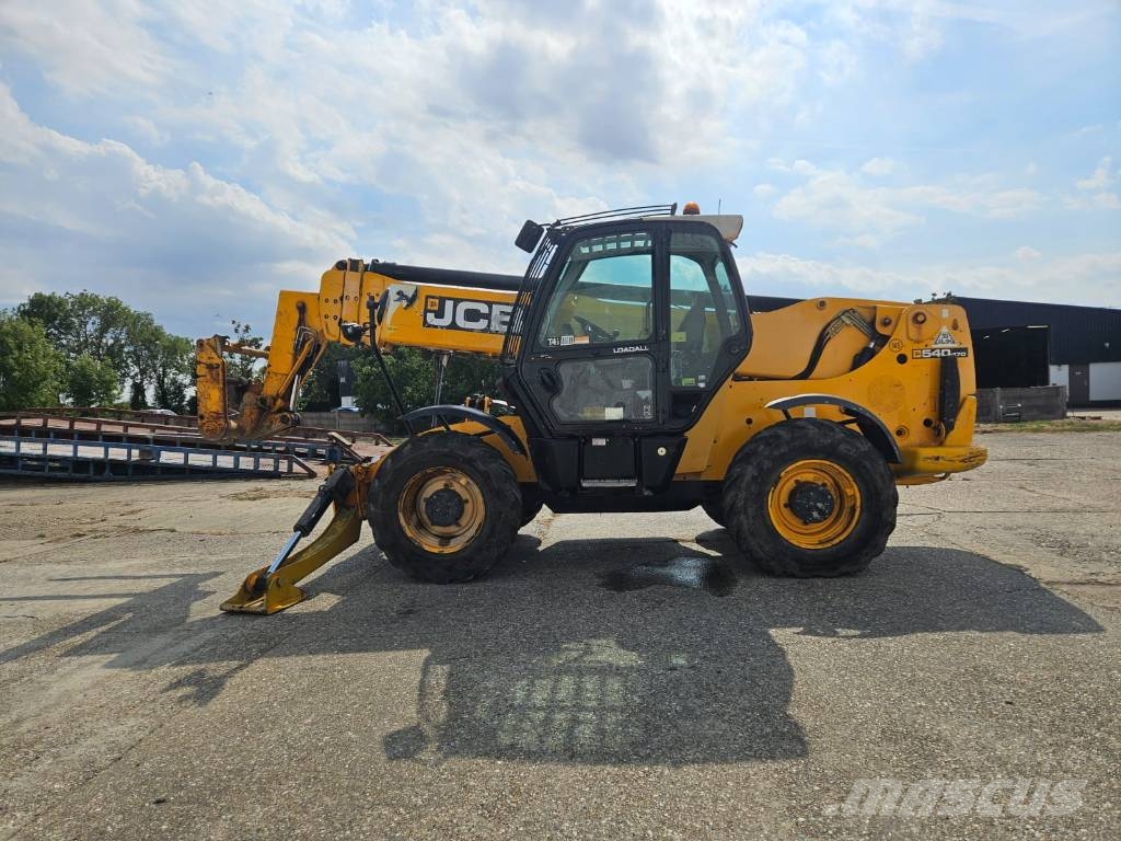 JCB 540-170 Teleskopiniai krautuvai