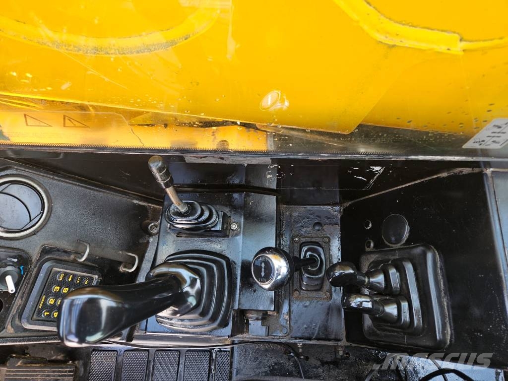 JCB 540-170 Teleskopiniai krautuvai