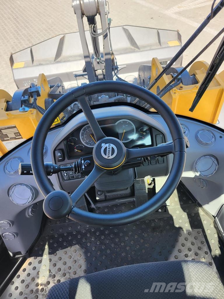 Volvo L110H2 轮式装载机