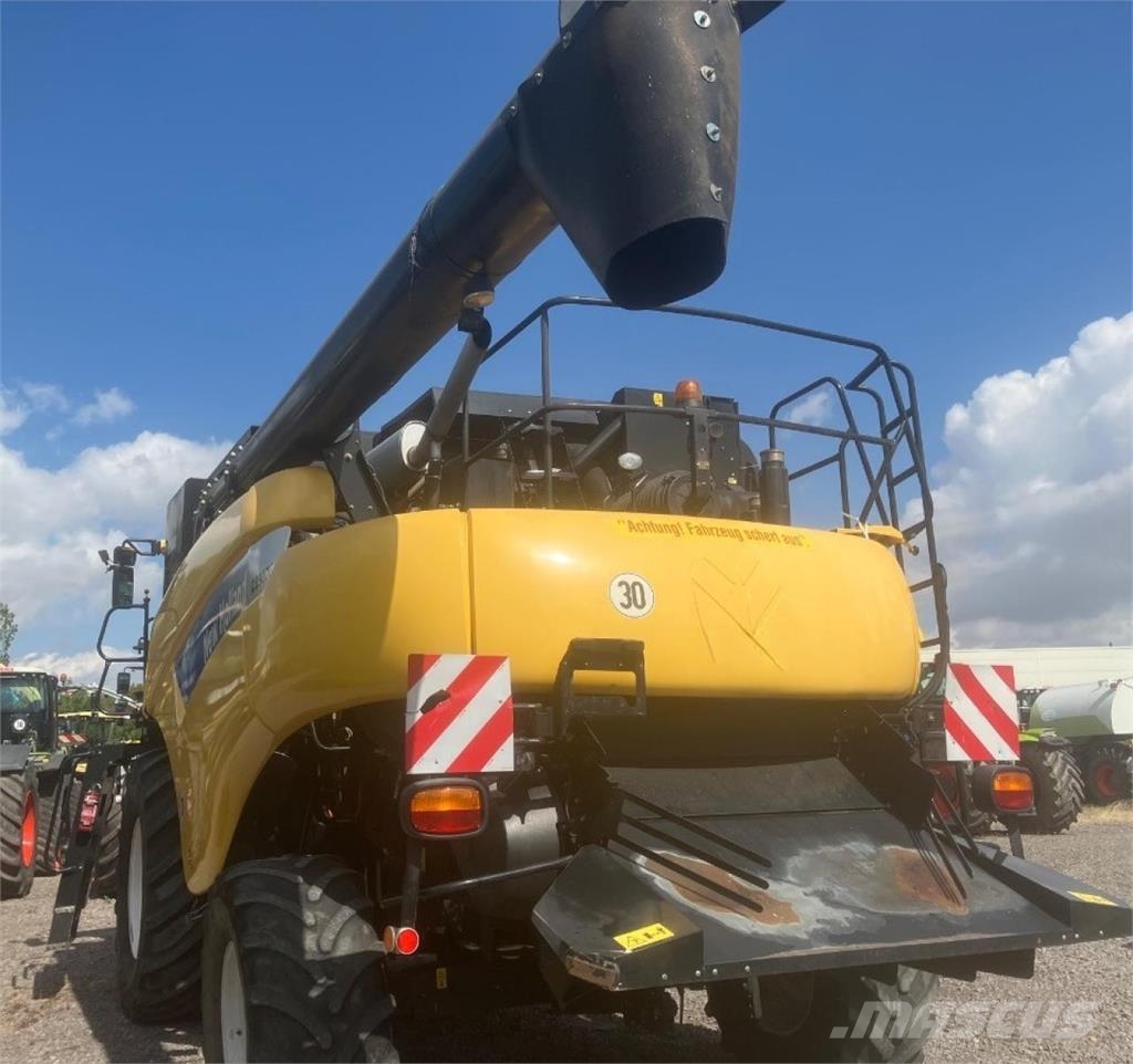 New Holland CR 9070 Maaidorsmachines