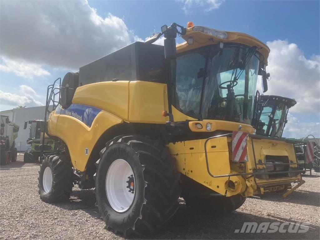 New Holland CR 9070 Maaidorsmachines
