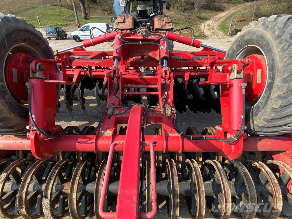 Horsch Joker 8 HD زحافات ساحقة