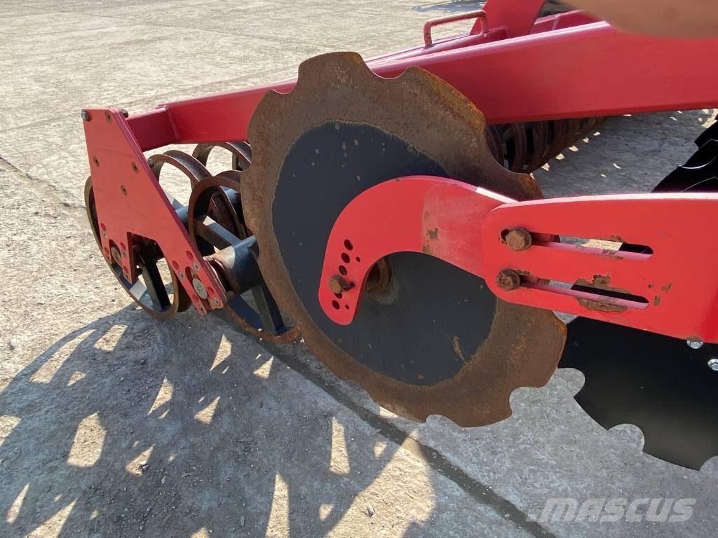 Horsch Joker 8 HD زحافات ساحقة