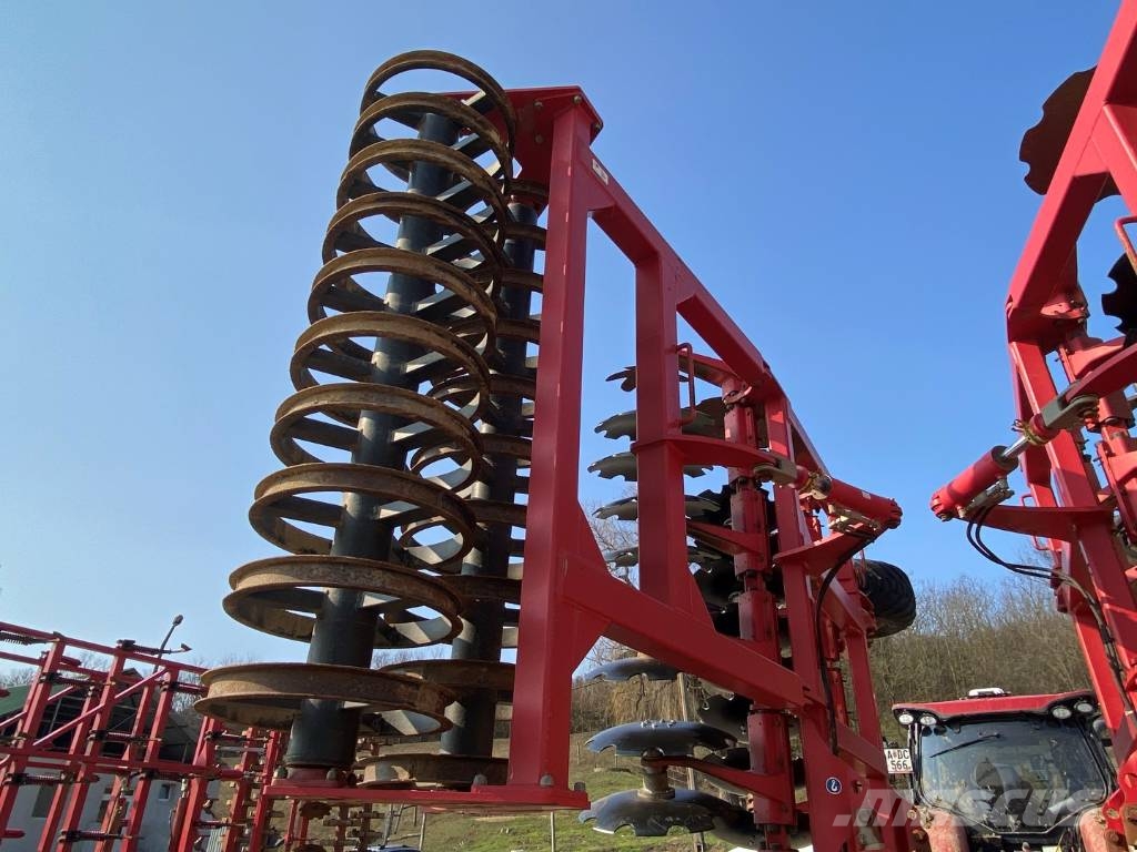 Horsch Joker 8 HD زحافات ساحقة