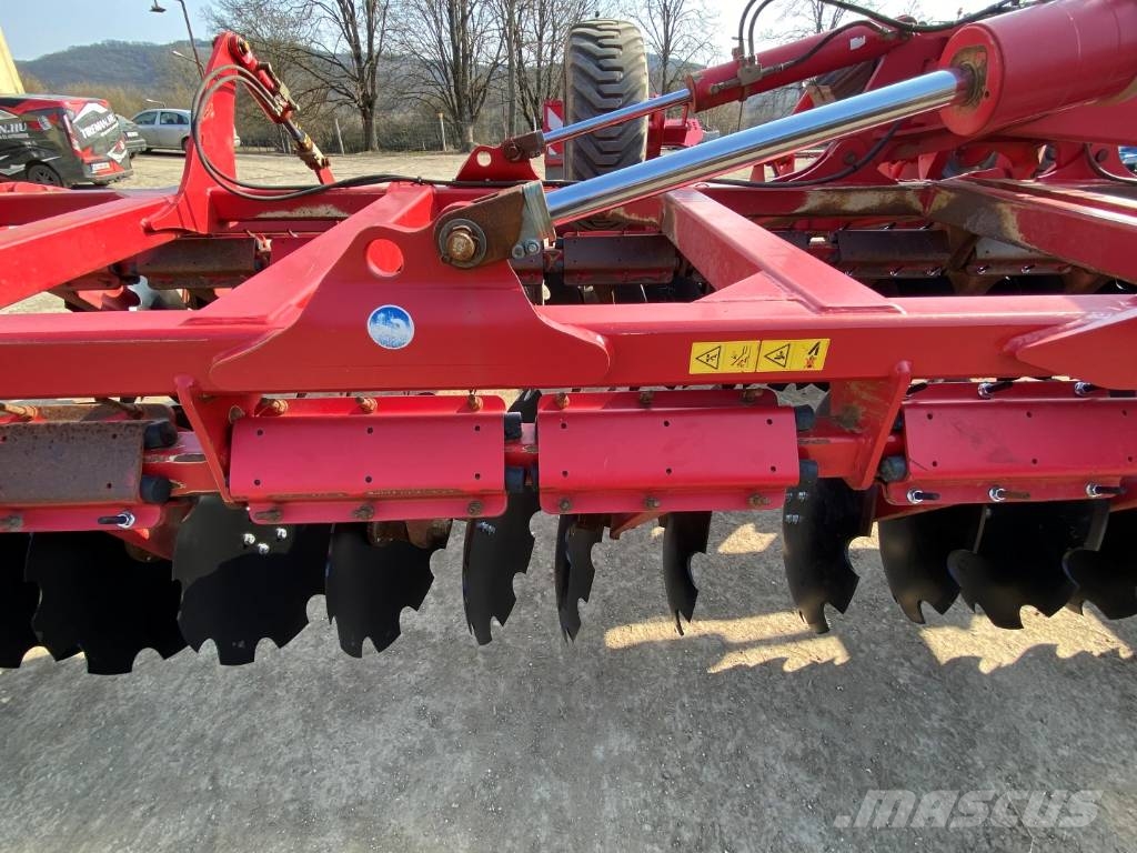 Horsch Joker 8 HD زحافات ساحقة