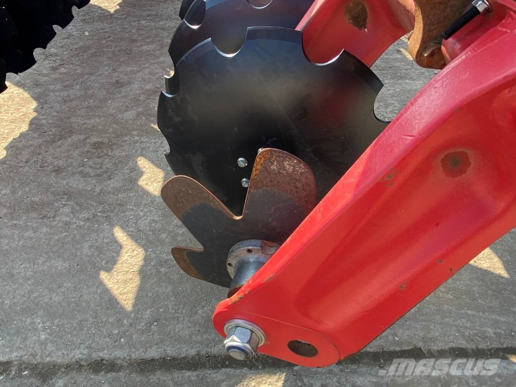 Horsch Joker 8 HD زحافات ساحقة