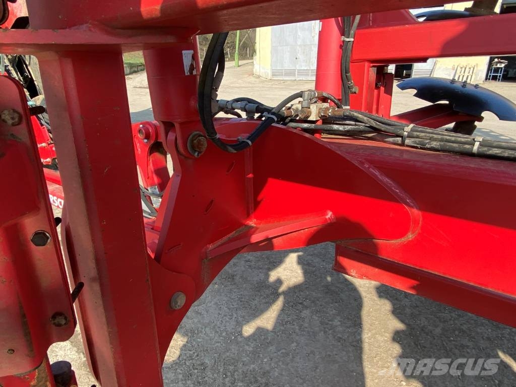 Horsch Joker 8 HD زحافات ساحقة