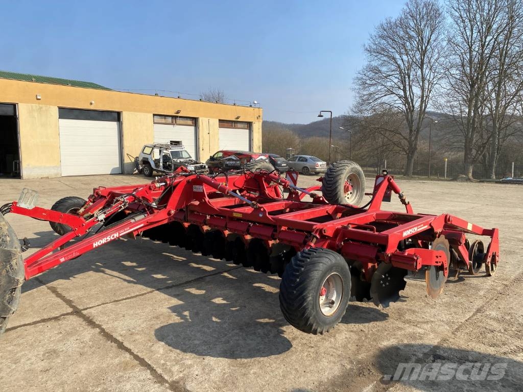 Horsch Joker 8 HD زحافات ساحقة