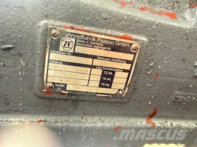 ZF USED AXLES AP-B 755 X2 + TRANSMISSSION محور العجلة