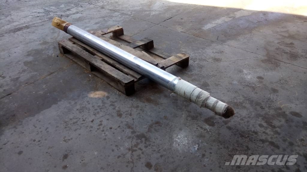 CAT 245 Хидравлични