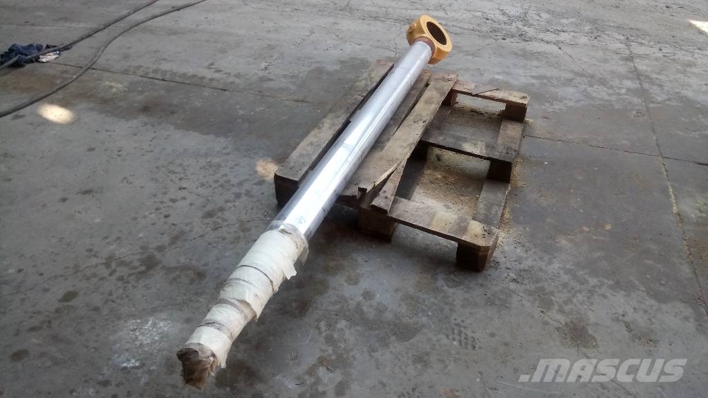 CAT 245 Хидравлични