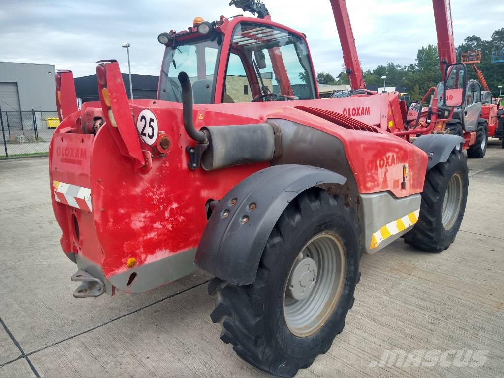 JCB 531-70 (777) مناولات متداخلة