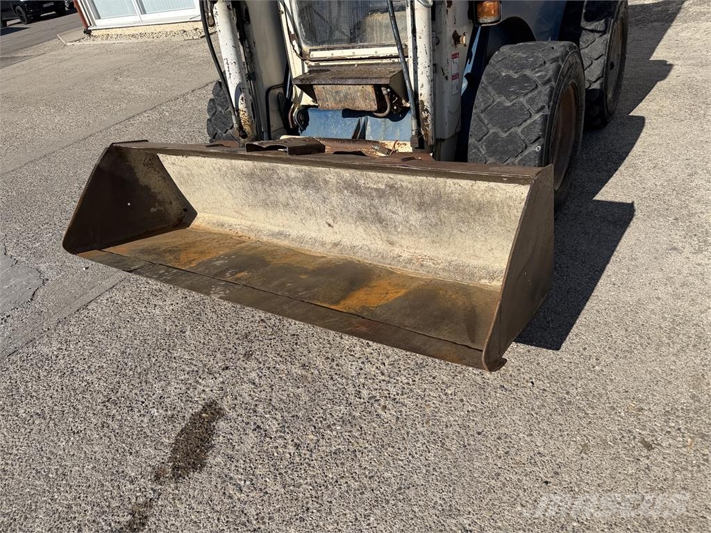 VIN 109 - BOBEK NOVOTNÝ B961 nakladač 4x4 s TP a TEČ V Skid steer mini nakladalci