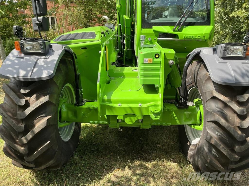 Merlo MF 34.9 CS-140 Kmetijski teleskopski nakladalci