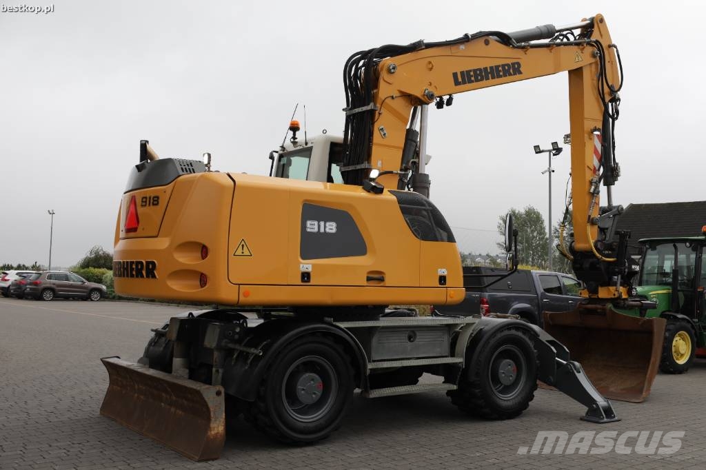 Liebherr A 918 Litronic Ratasekskavaatorid
