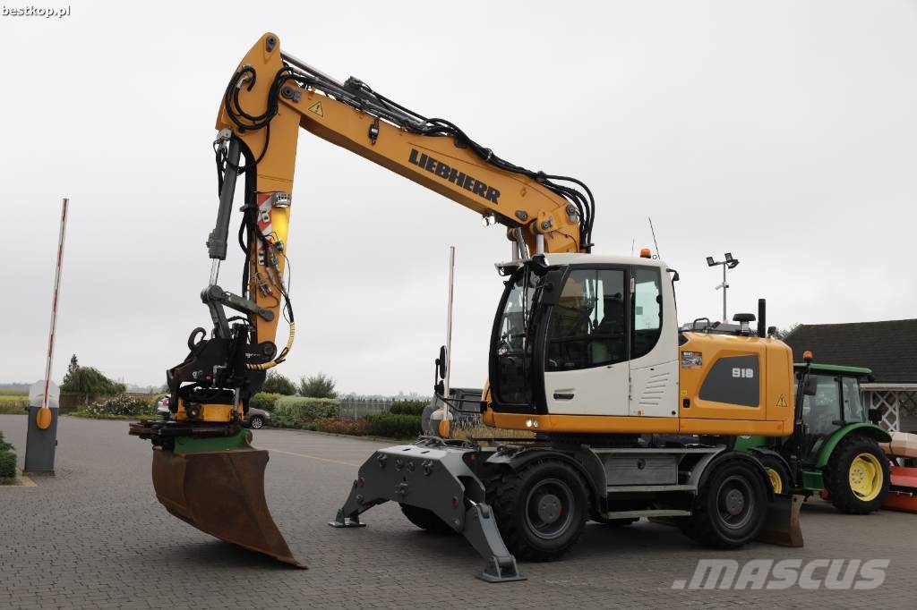 Liebherr A 918 Litronic Ratasekskavaatorid