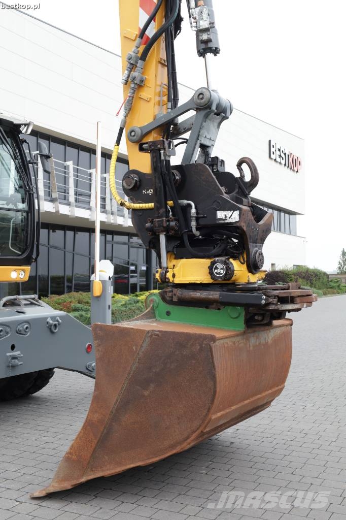 Liebherr A 918 Litronic Ratasekskavaatorid