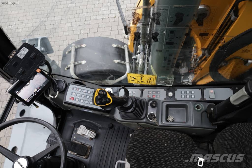 Liebherr A 918 Litronic Ratasekskavaatorid