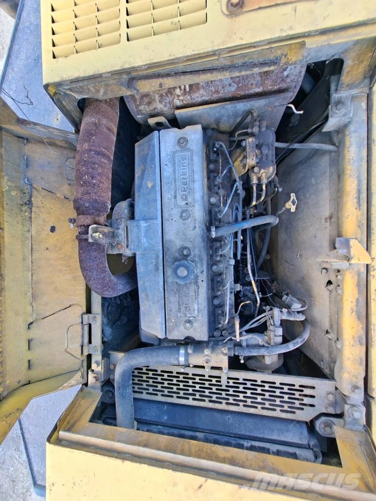Komatsu PC 210-5 Escavadoras de rastos