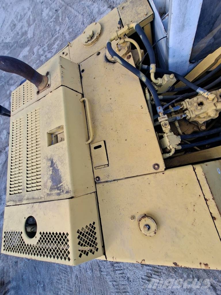 Komatsu PC 210-5 Escavadoras de rastos