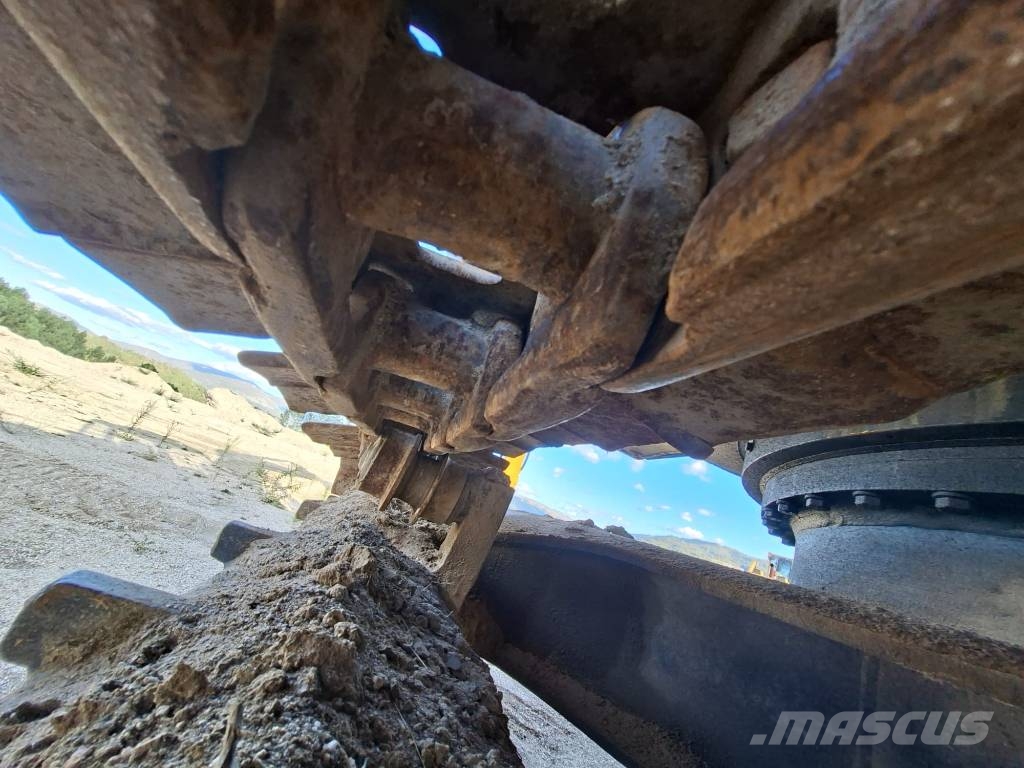 Komatsu PC 210-5 Escavadoras de rastos