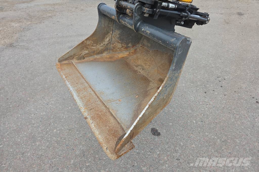 Sunward SWE 35UF Minigrävare med tiltrotator och grip Minigrävare < 7t