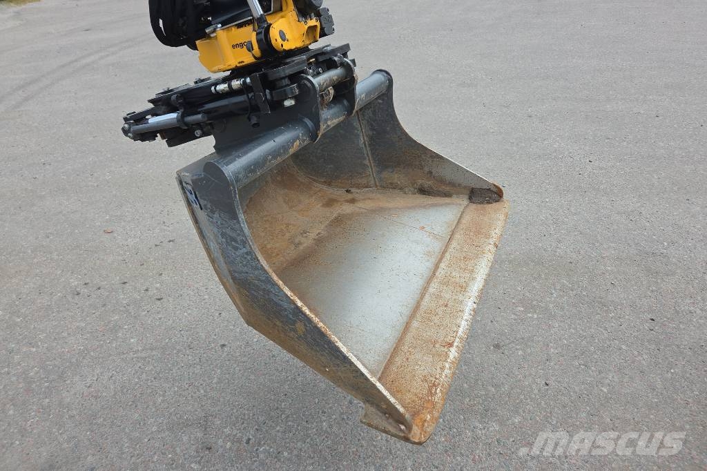 Sunward SWE 35UF Minigrävare med tiltrotator och grip Minigrävare < 7t