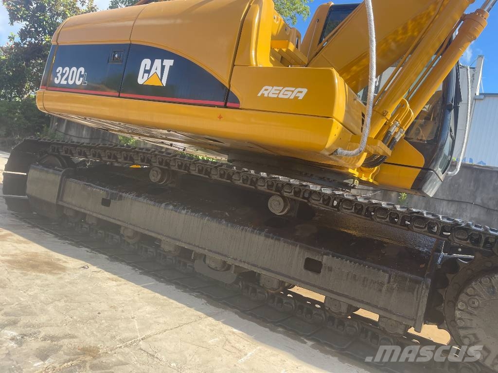CAT 320 CL Bagri goseničarji