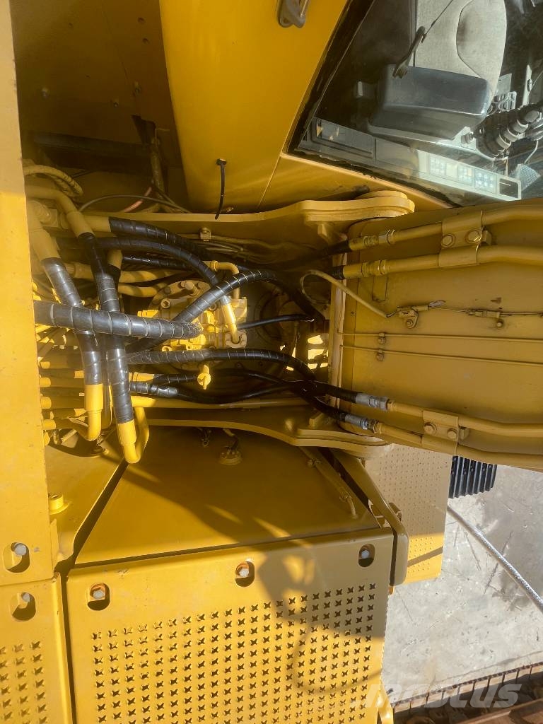 CAT 320 CL Bagri goseničarji