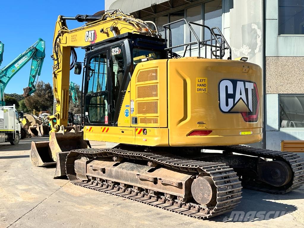 CAT 325 Crawler excavators