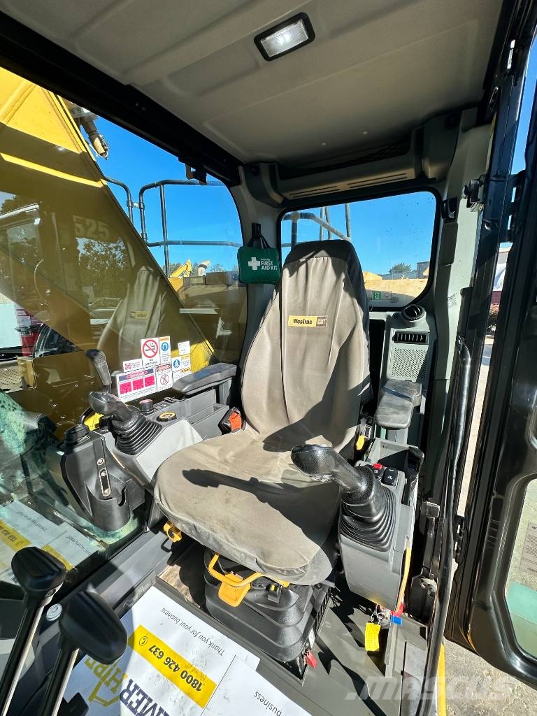 CAT 325 Crawler excavators