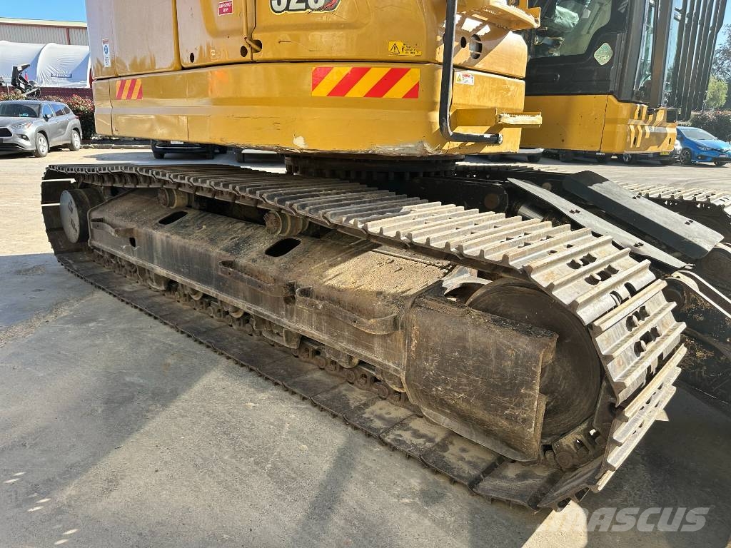 CAT 325 Crawler excavators