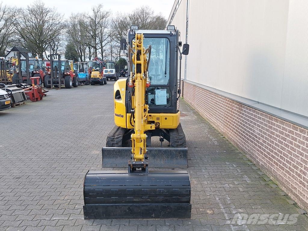 Komatsu PC26 حفارات صغيرة أقل من 7 طن (حفارات صغيرة)