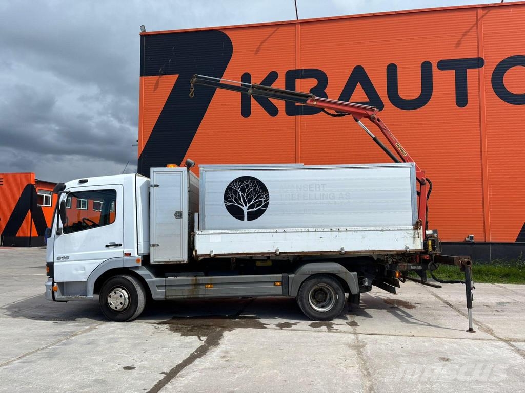 Mercedes-Benz Atego 818 4x2 PK 2900 / BOX L=3823 Smagās mašīnas ar celtni